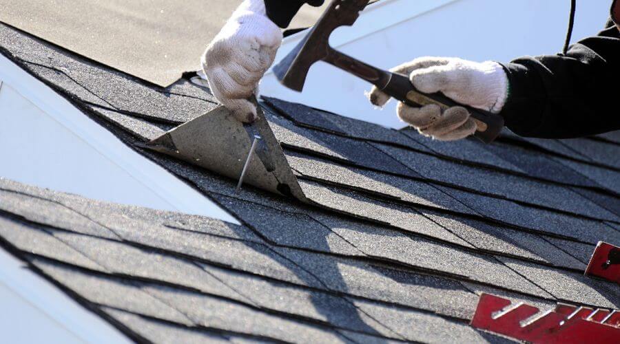 Professional gutter cleaning in White Oak, TX